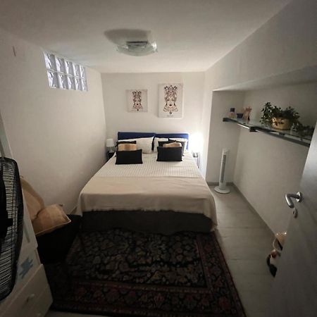 Casa Vacanze Manzoni 29 Cagliari Eksteriør billede