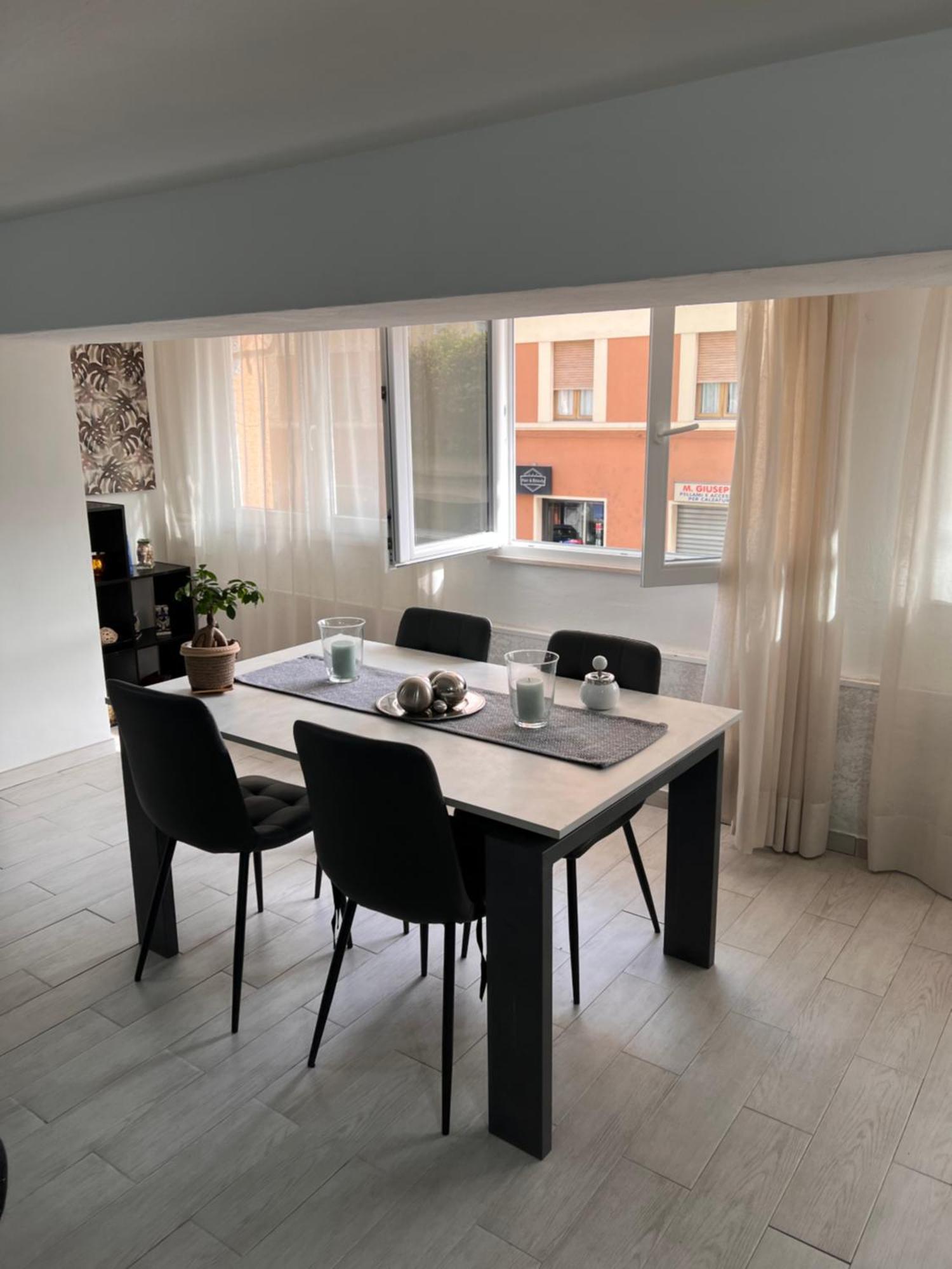 Casa Vacanze Manzoni 29 Cagliari Eksteriør billede