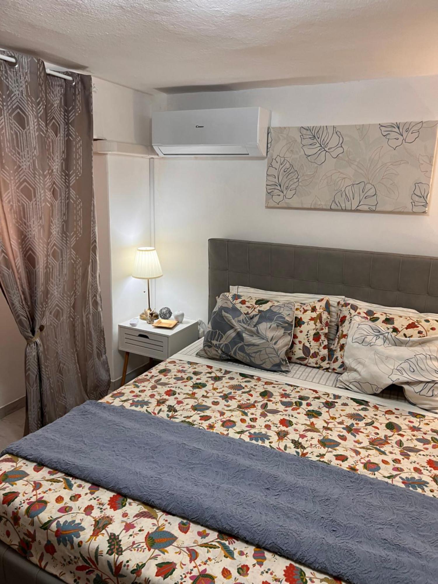 Casa Vacanze Manzoni 29 Cagliari Eksteriør billede