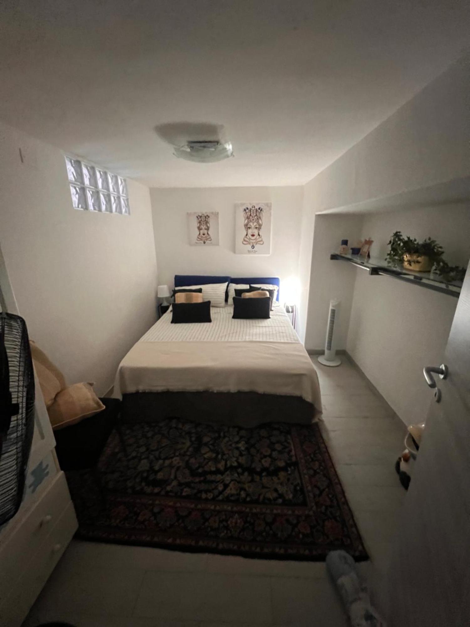 Casa Vacanze Manzoni 29 Cagliari Eksteriør billede